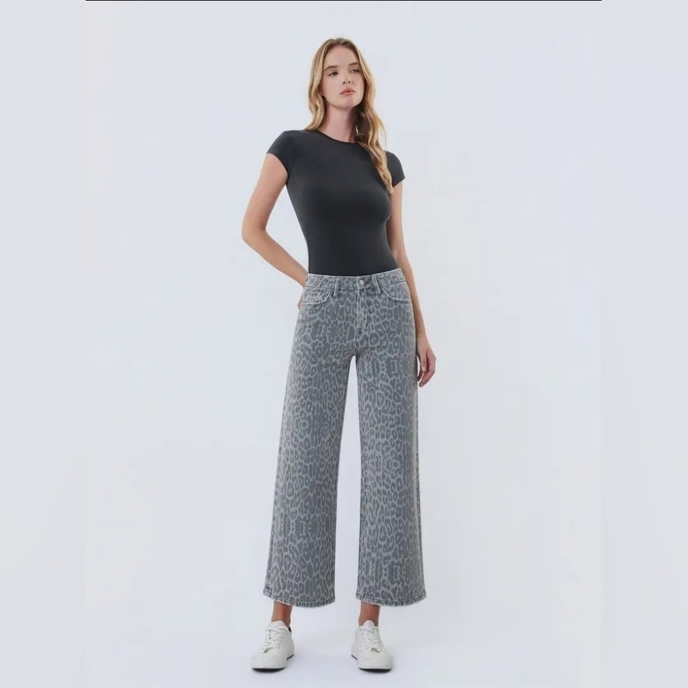High Rise Grey Leopard Print Crop Wide Leg Jeans - Picture 2 of 4